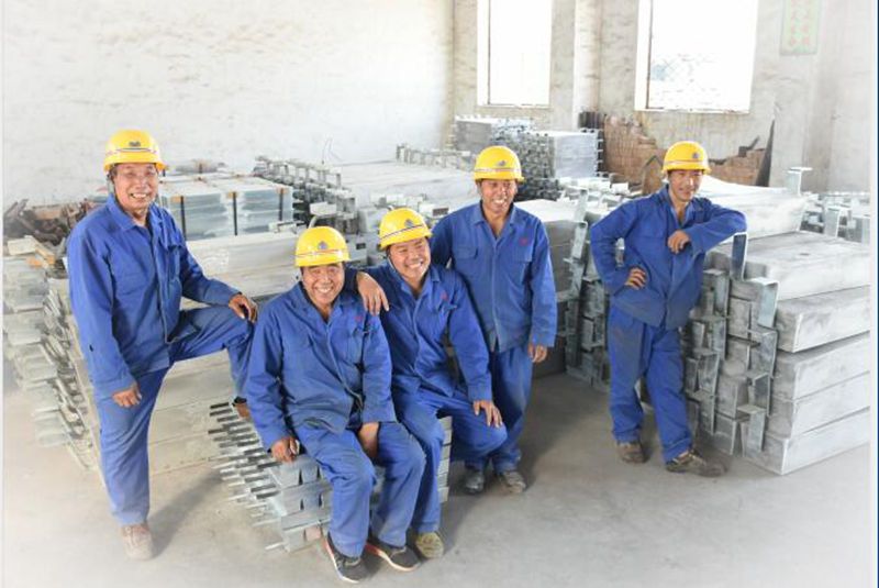 炎炎三伏夏日長，華宇鎂業(yè)“送清涼”